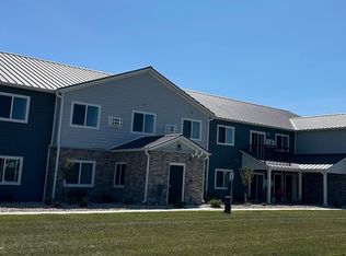 1502 Greenfield St #901, Baraboo, WI 53913