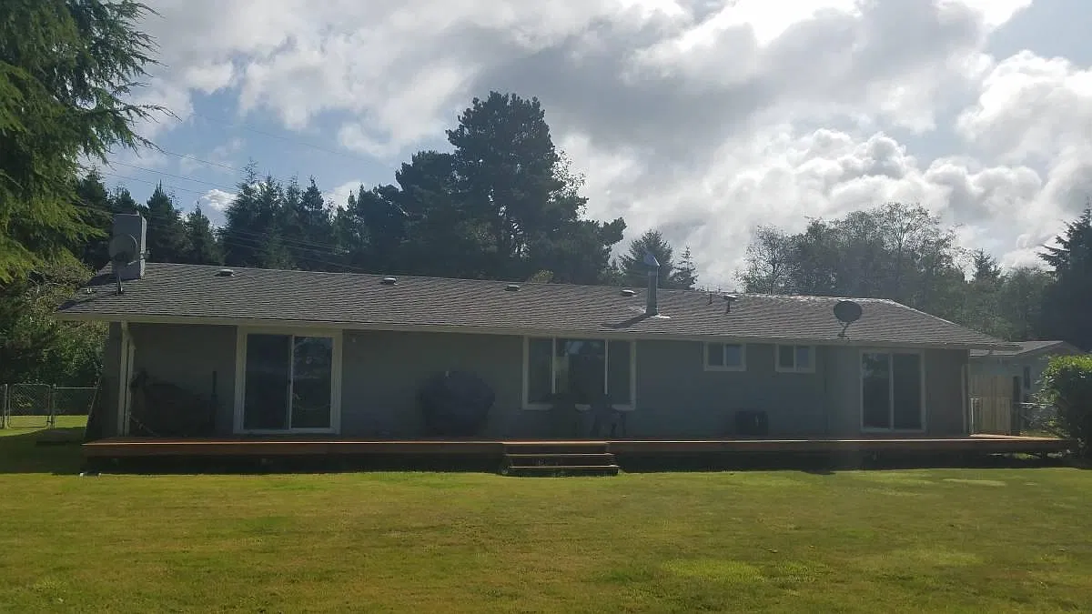 S Crestline Dr, Waldport — Photo 2