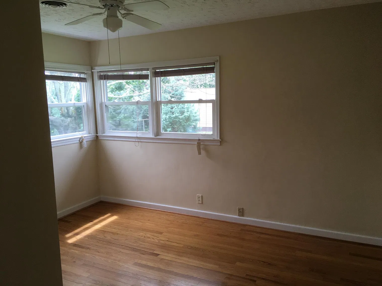 3 bed, 1089 sqft, $1,095 — Photo 2