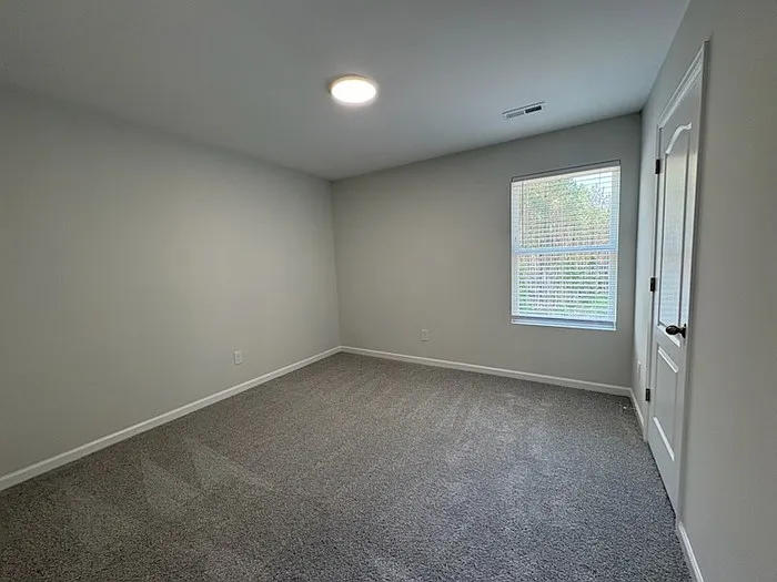 128 Rocking Horse Ln — Photo 16