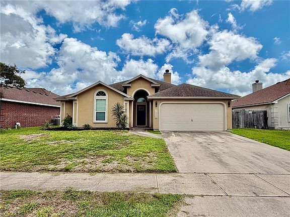 3rd image of 7006 Presidio Dr