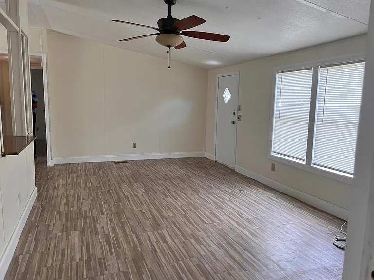 10629 S 228th Ln — Photo 16