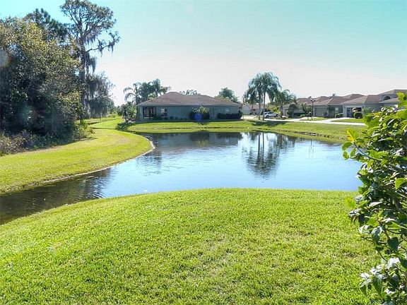 3rd image of 4216 Berwick Dr