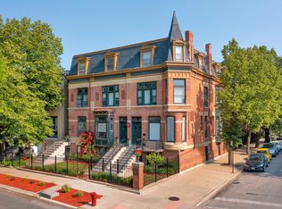 1502 W Jackson Blvd, Chicago, IL 60607