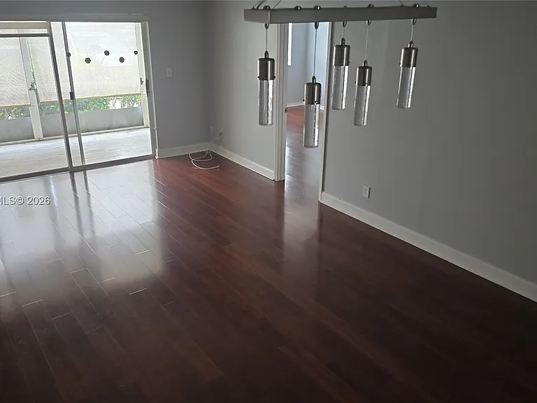 7271 S Devon Dr #101 — Photo 3