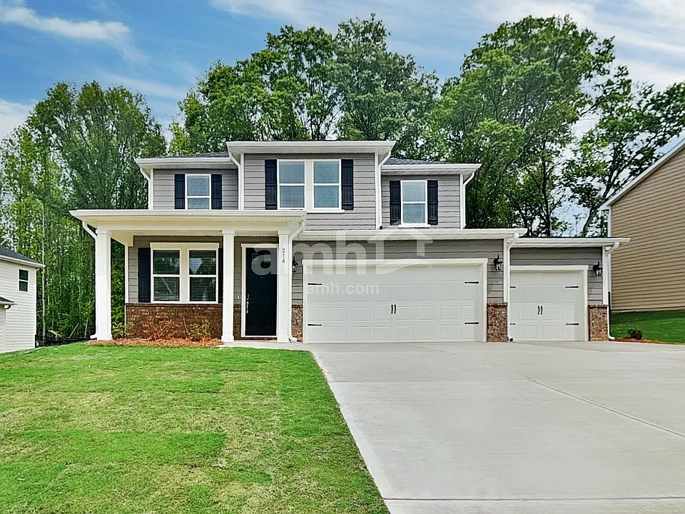 214 Hickory Pointe Dr