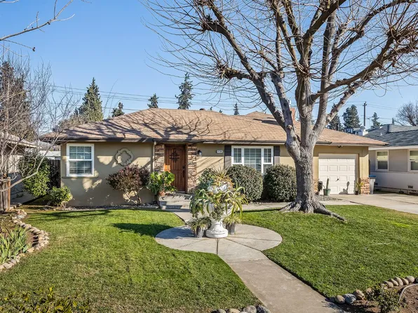 4736 N Vagedes Ave, Fresno, CA 93705