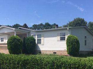 880 Whaler Pl, Murrells Inlet, SC 29576