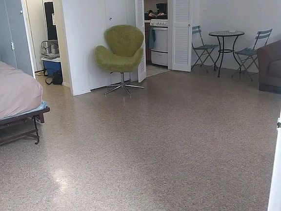 2nd image of 13 W 29th St #3N