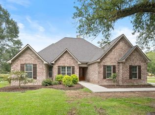 100 Tranquility Dr, Denham Springs, LA 70706
