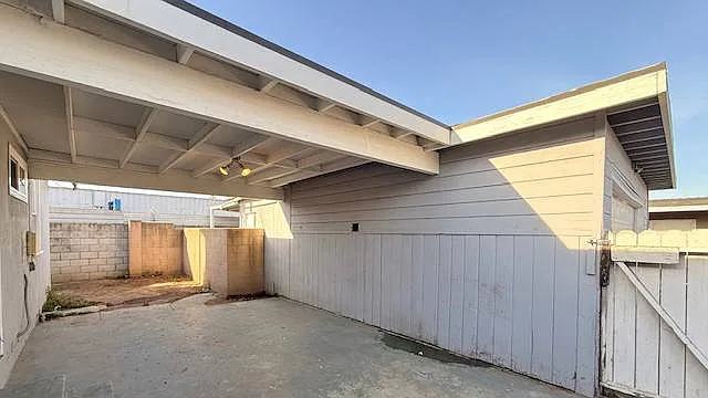 10838 Vernon Ave #21 — Photo 19