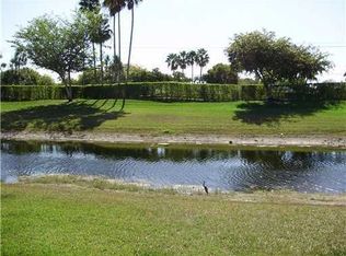 11460 Island Lakes Ln, Boca Raton, FL 33498