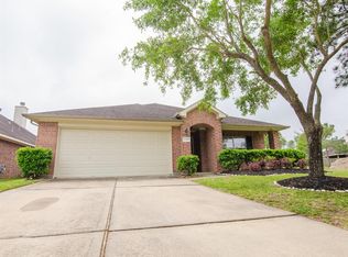 20127 Shore Meadows Ln, Richmond, TX 77407