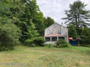 27 Stowell Rd, Schroon Lake, NY 12870