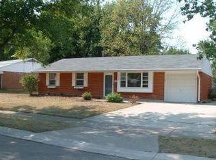 210 Diston Ln, Springdale, OH 45246