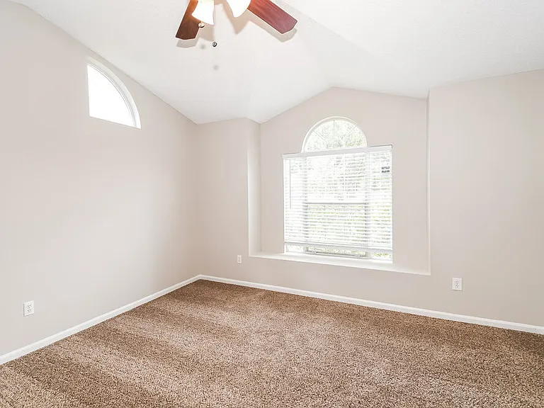 8522 Sugartree Dr — Photo 9