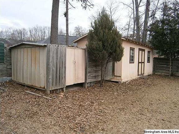 4th image of 900 Boswell Dr