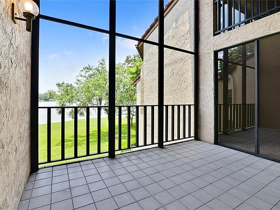 3rd image of 1114 Lake Willisara Cir #20-23