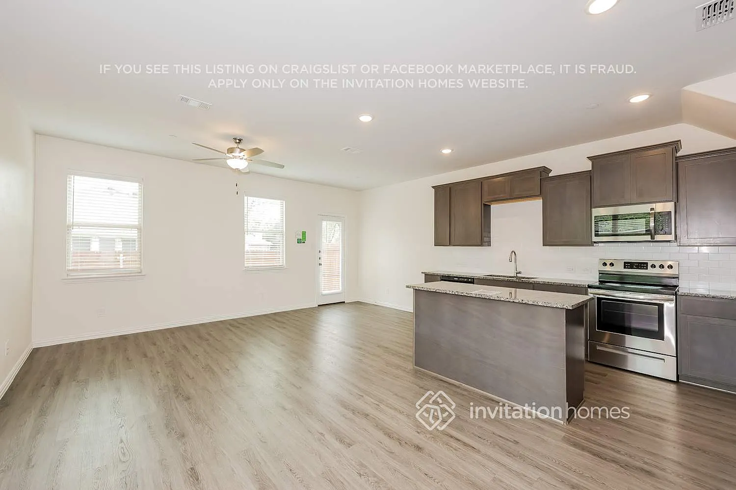 731 Bonnet Trl Arlington, TX 76001 — Photo 4