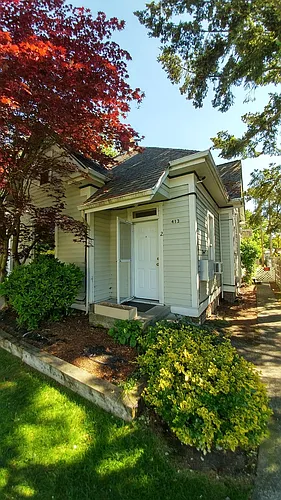 413 NW C St Photo 1