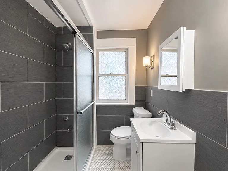 1042 Elmwood Ave #3 — Photo 3