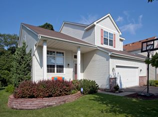 3280 N View Ln, Woodbury, MN 55125