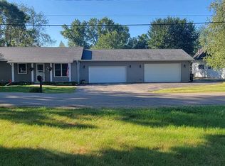 W979 Eau Claire Rd, Genoa City, WI 53128