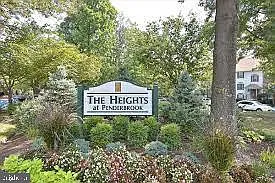 2 bed, 998 sqft, $2,300 — Photo 2