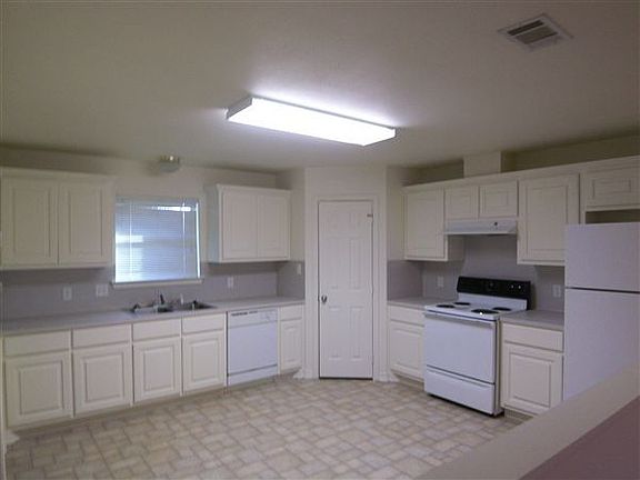 Large Open Kitchen