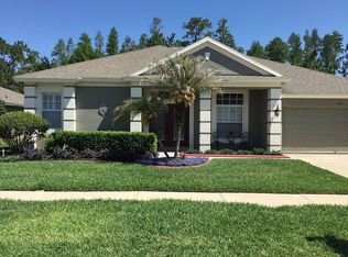 5925 Riva Ridge Dr, Zephyrhills, FL 33544