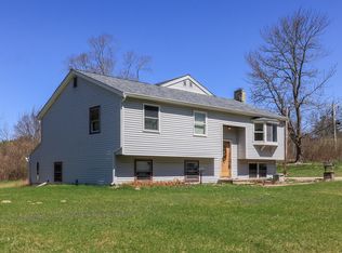 2 Old Bye Rd, Raymond, NH 03077