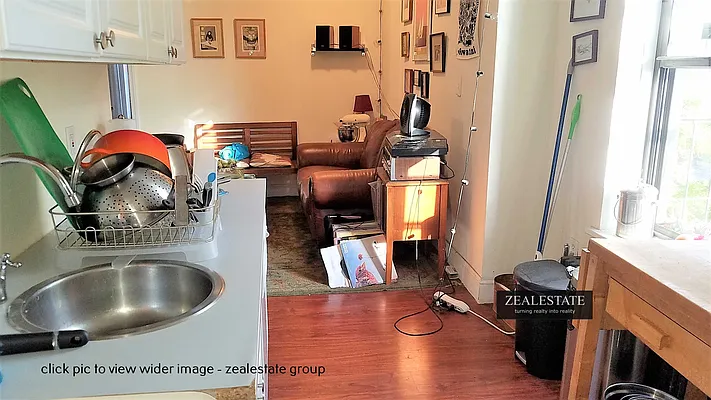 Rented by ZealEstate Group Inc | media 47