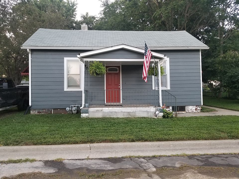 1st image of 141 School St