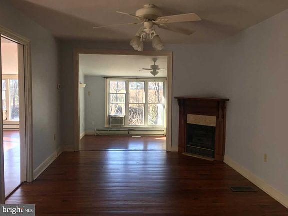 5th image of 125 Conewago Park Dr