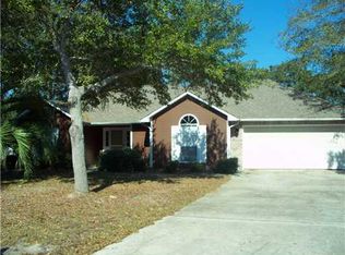 7116 Oakhurst Dr, Ocean Springs, MS 39564