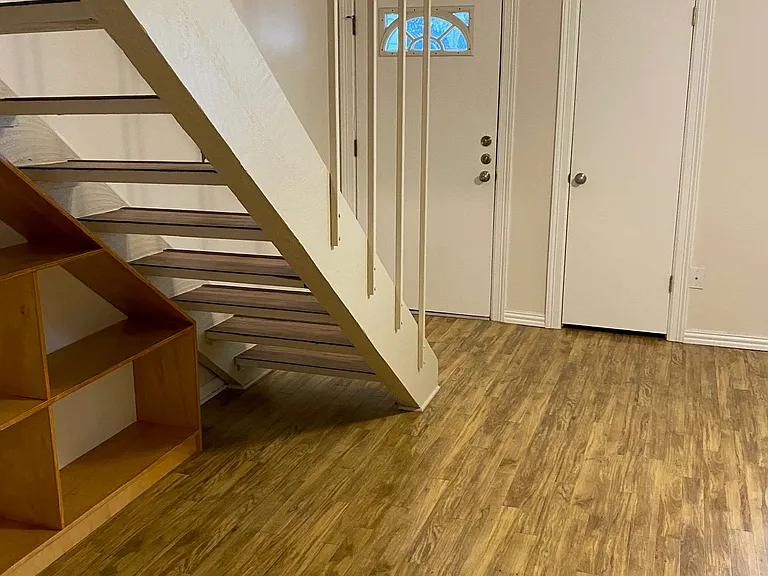 3216 Crosscreek Dr #102 — Photo 4