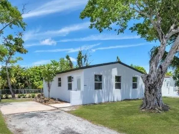 4501 SW 36th St, West Park, FL 33023