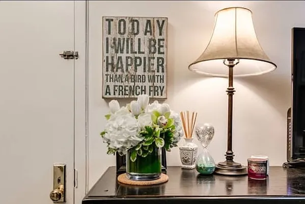 Rented by Think Properties | media 4