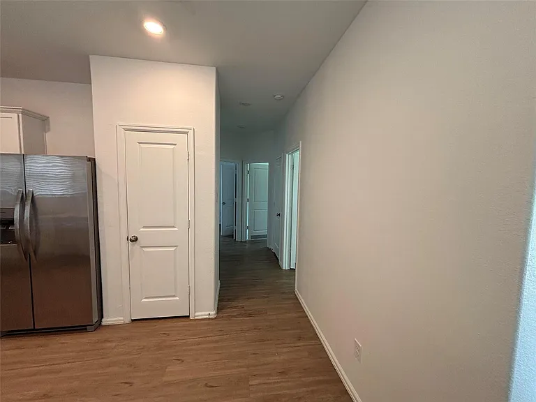 1739 Sahara Dr — Photo 8