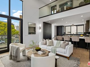 1216 1/2 Arizona Ave, Santa Monica, CA 90404