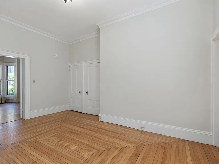 34 Cushman St #1 — Photo 10