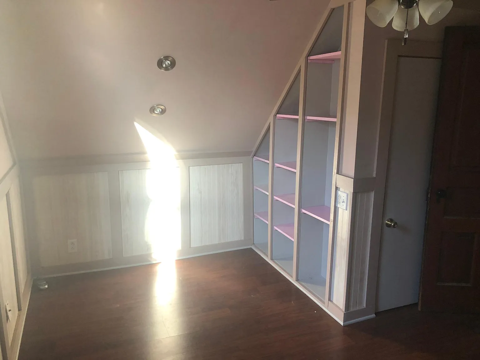 5 bed, 1937 sqft, $2,000 — Photo 4
