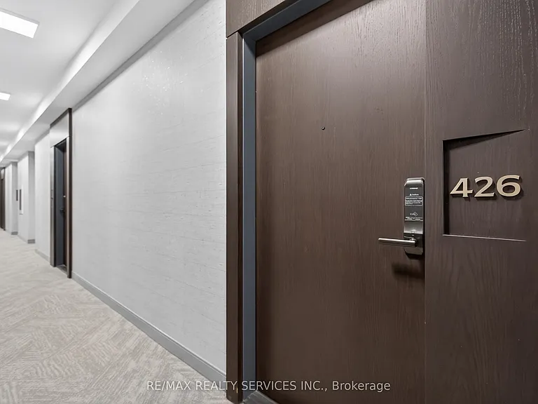 412 Silver Maple Rd #426 — Photo 15