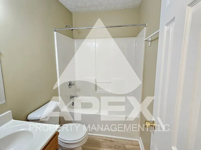 1827 Sweet View Way — Photo 13