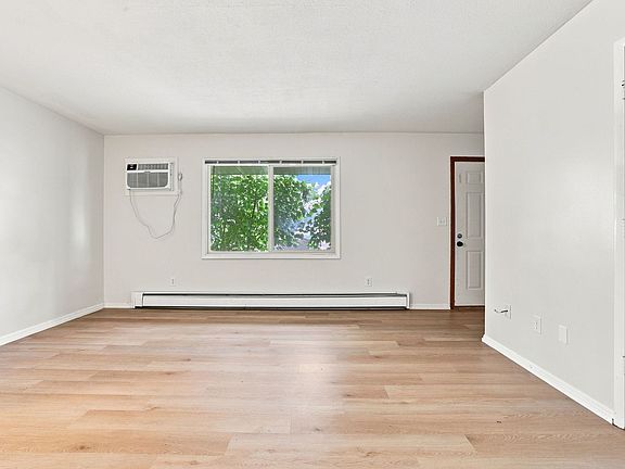 5th image of 500-530 Laurel St #2