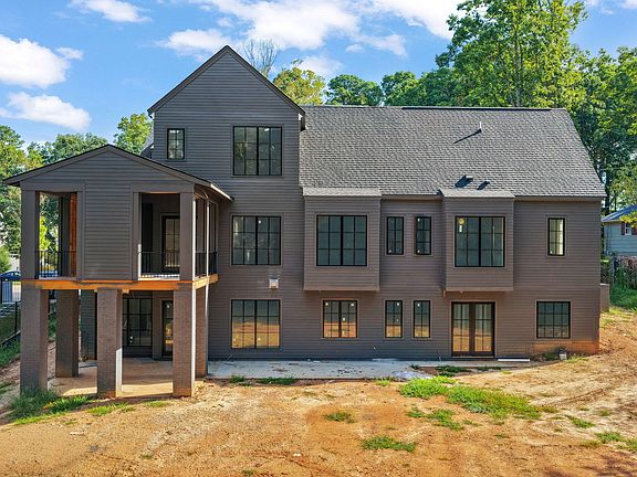 5th image of 1021 Manchester Dr
