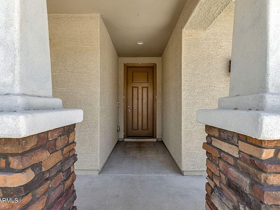 5th image of 21171 W HOLLY Street