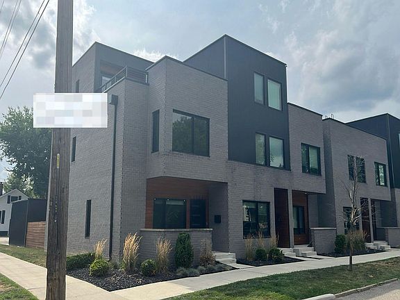 3rd image of 3305 Cochrane St #2