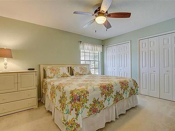 3rd image of 1713 Cheltenborough Dr