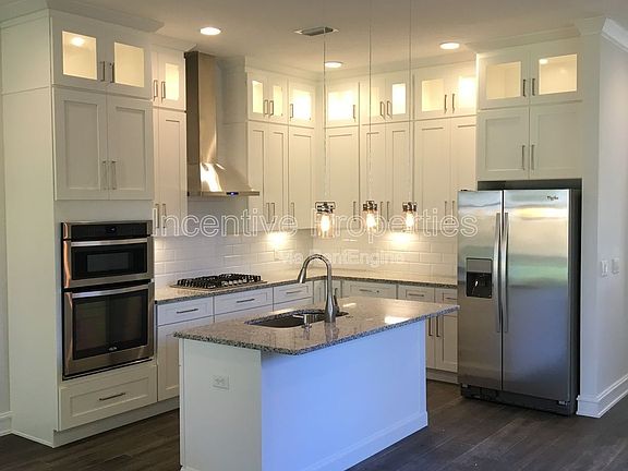 3rd image of 109 E Evans St